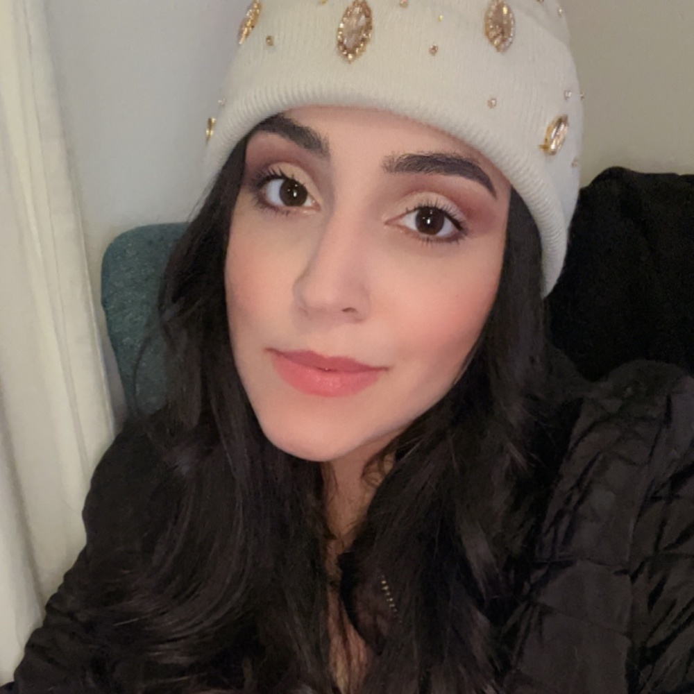 Meet your Posher, Stephanie